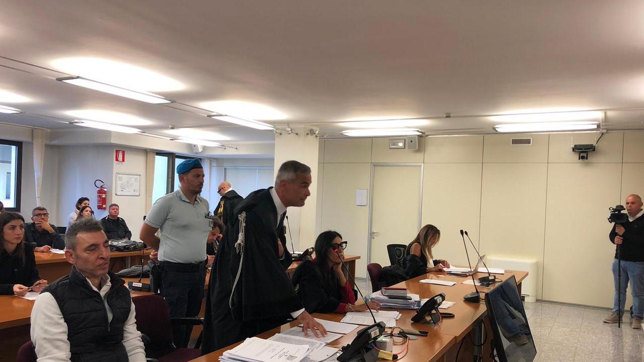 Olbia, bruciò vivo il vicino di casa: Iannelli chiede scusa ai familiari di Cozzolino