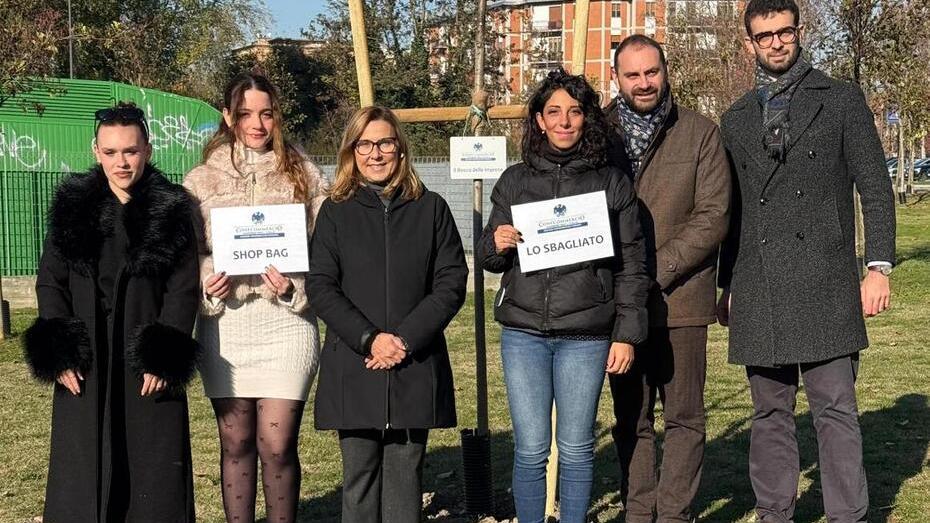 Ferrara, un albero per ogni nuova impresa. In Darsena un bosco che crescerà
