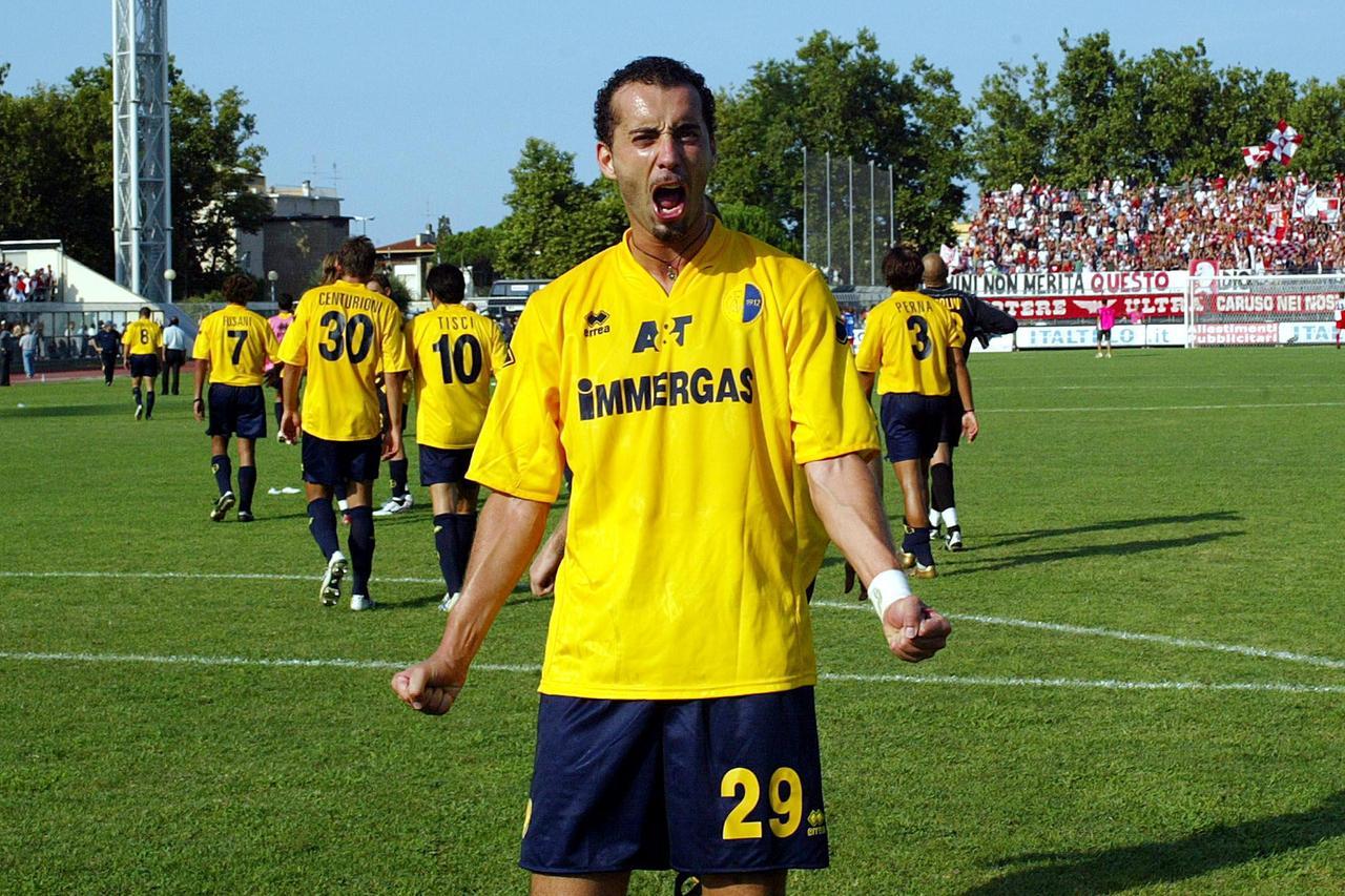
	Cristian Bucchi ha segnato 29 gol con il Modena nella stagione 2005-2006

