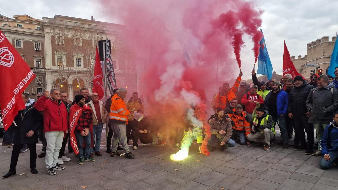 Un tavolo permanente per l’esodo dei portuali
