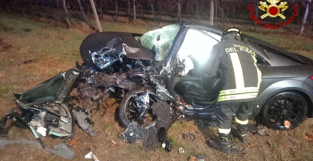 Frontale tra due auto a Carpi: grave un medico 45enne del Policlinico