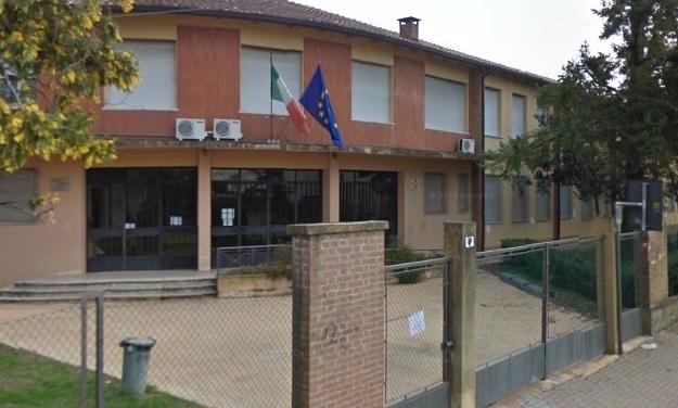 Lagosanto, bambini a scuola al freddo: la protesta dei genitori