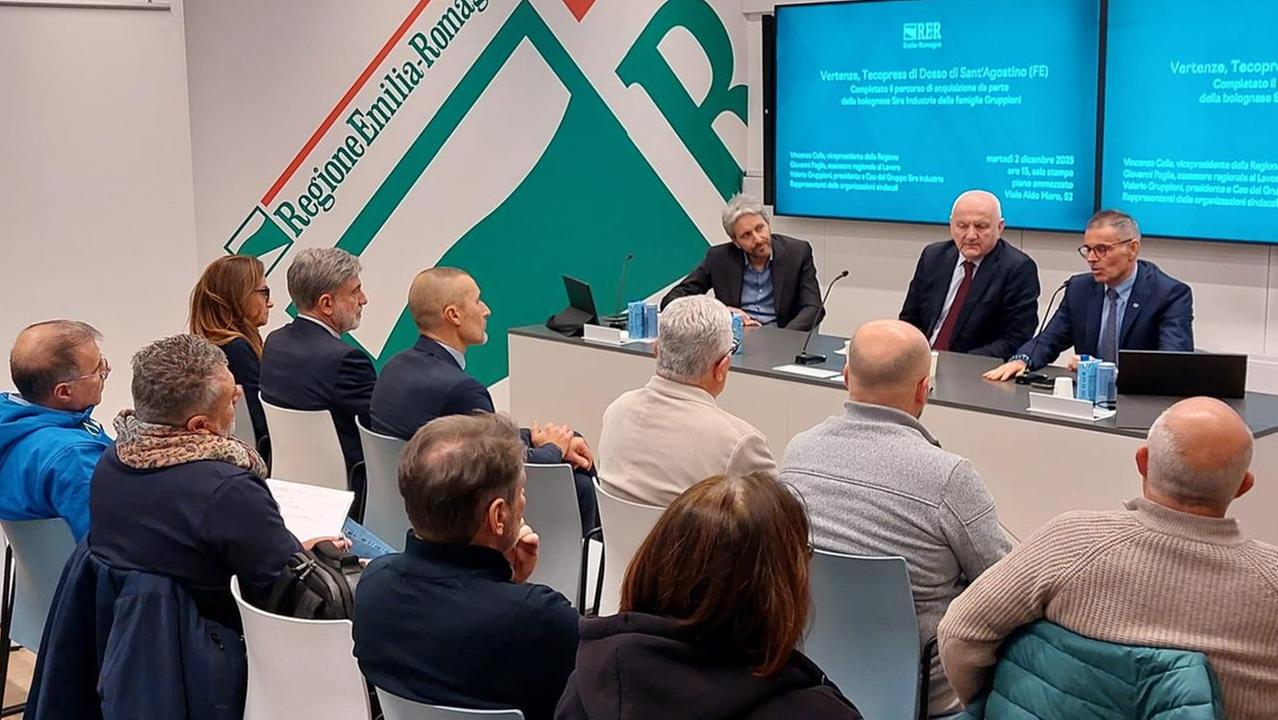 Tecopress, firma ufficiale per il passaggio a SirTec e vertenza chiusa