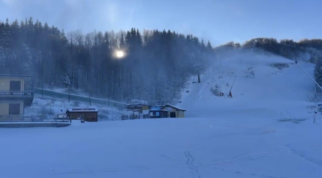 
	Passo del Lupo imbiancato

