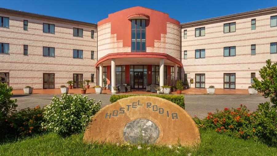 Sport e turismo destagionalizzato, pochi posti letto per atleti e società