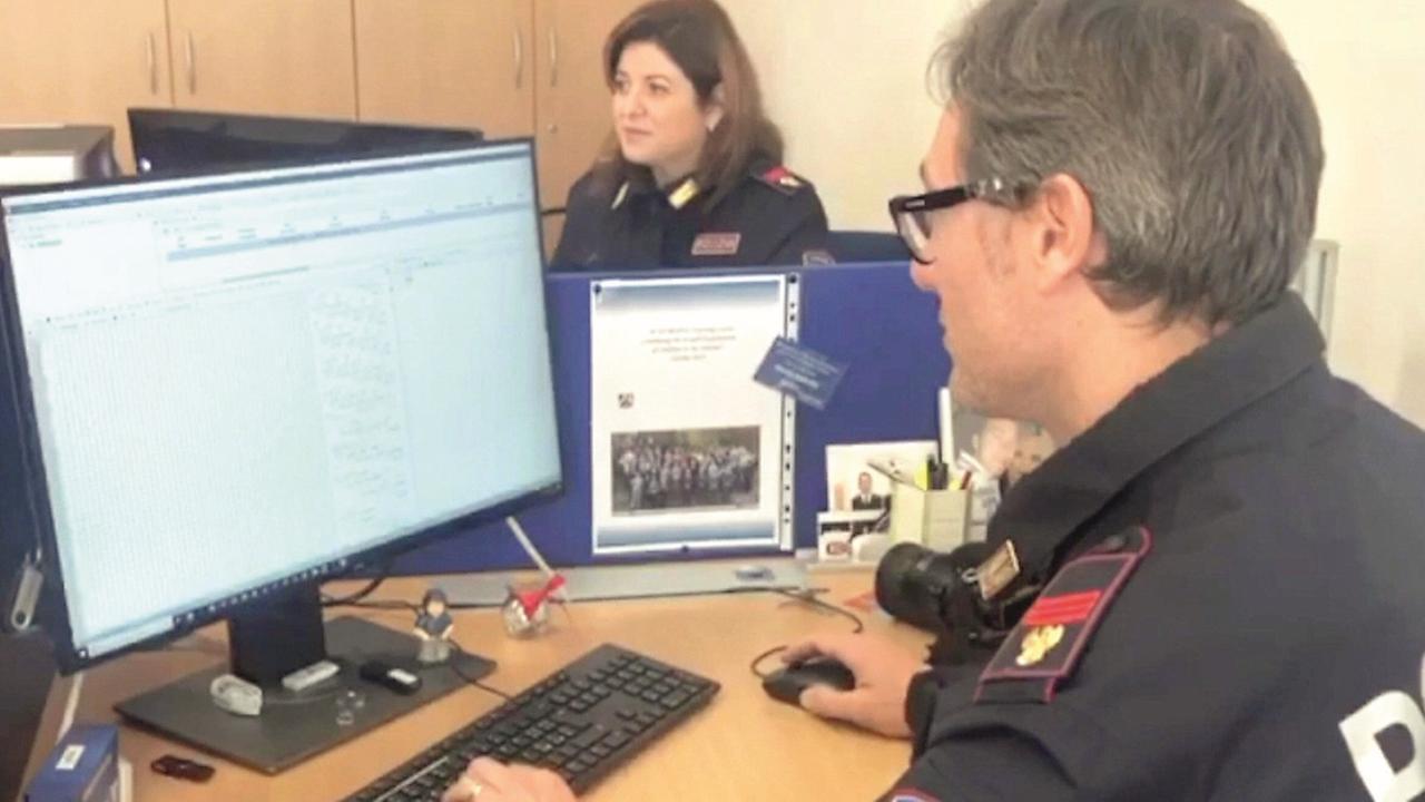 Professionista sassarese truffato sborsa 200mila euro: arrestato un corriere