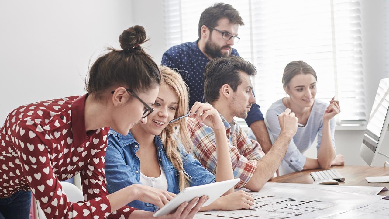 Bonus giovani under 35: fino a 500 euro mensili per tre anni