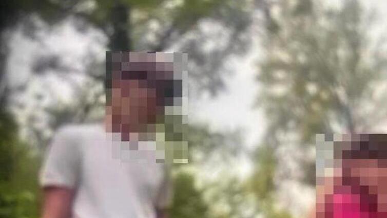 Media Valle, filmato mentre picchia un bimbo: denunciato alla Procura per i minori