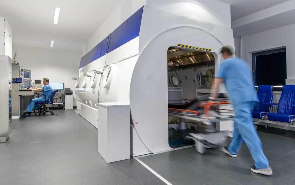 Bagnolo, intossicazione da monossido: marito e moglie in camera iperbarica