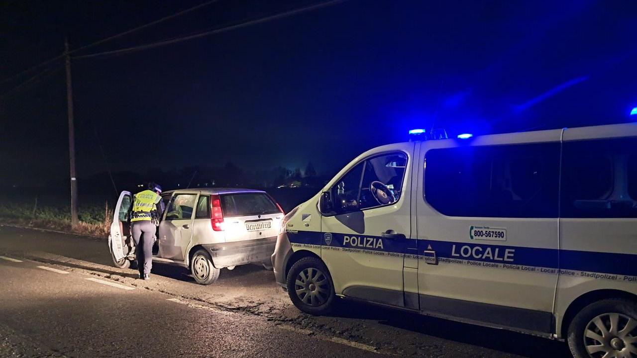 Due auto rubate ritrovate grazie ai cittadini: fondamentali le segnalazioni