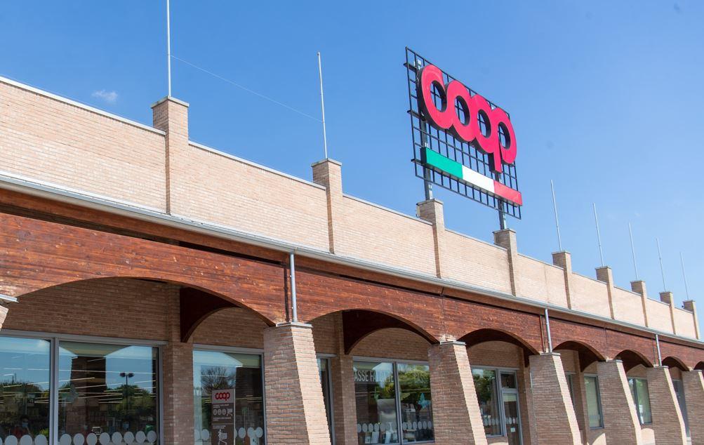 La Coop di Portomaggiore riapre rinnovata: quando e cosa cambia