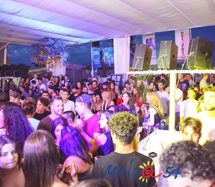 Musica in spiaggia a Lido Spina, vince il Malua: il Consiglio di Stato boccia il Tar