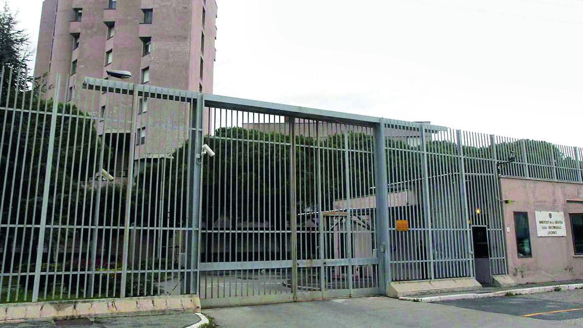 Il carcere delle Sughere (foto Stick)