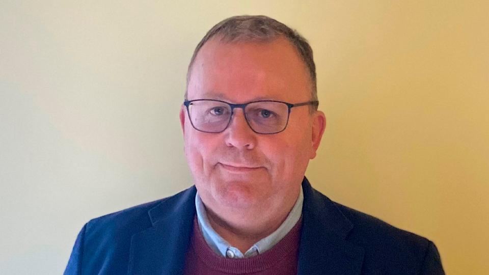 Geometri RE rafforza il legame con le scuole