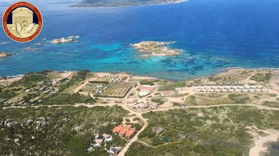 Campeggio trasformato in villaggio turistico: sequestro e due denunce per abuso edilizio e paesaggistico