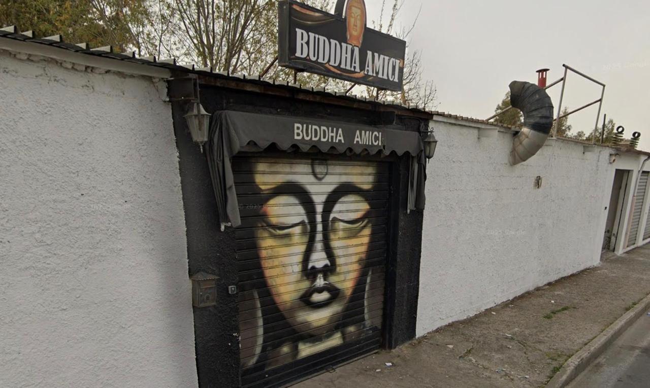 Pugni e bottigliate all’alba all’uscita da un locale: un ferito