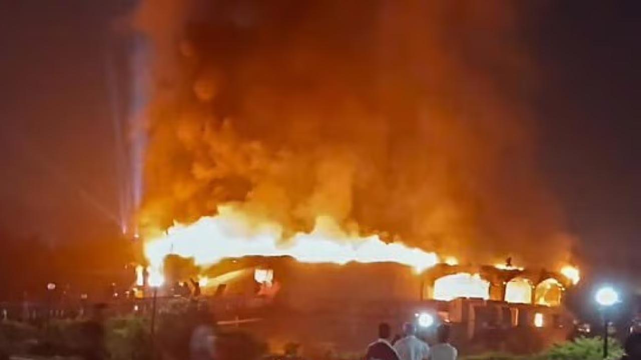 L'incendio che ha causato 25 vittime