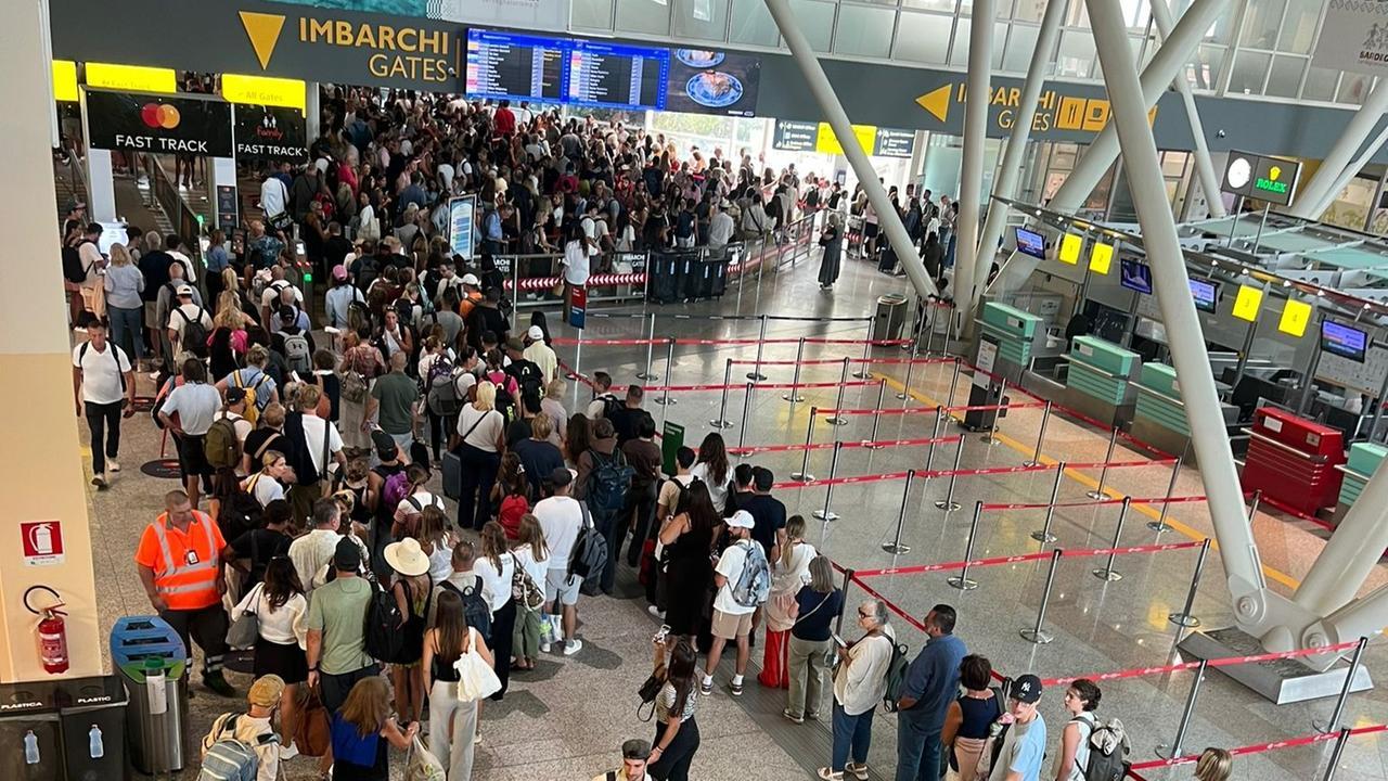 L’aeroporto di Olbia entra nell’era Ees e supera i 4 milioni di passeggeri
