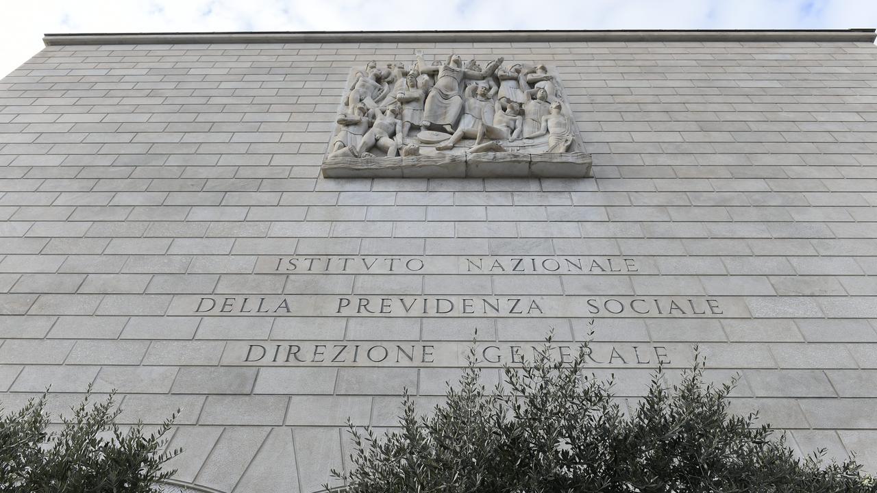 Pensioni 2026, a gennaio gli aumenti: ecco come cambieranno gli assegni fascia per fascia