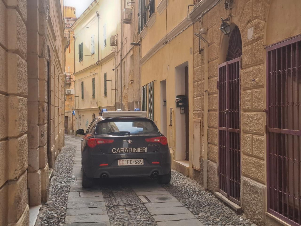 Giovane brutalmente aggredita a Sassari: arresto convalidato per l’ex compagno