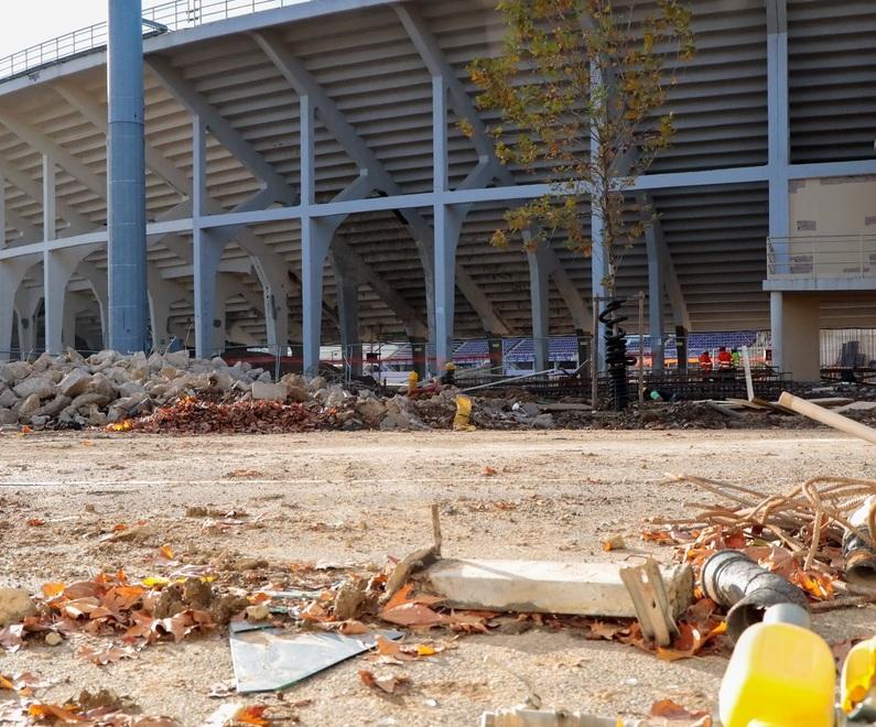 
	La curva Fiesole vista dall&rsquo;esterno. In questo momento &egrave; interdetta per il cantiere

