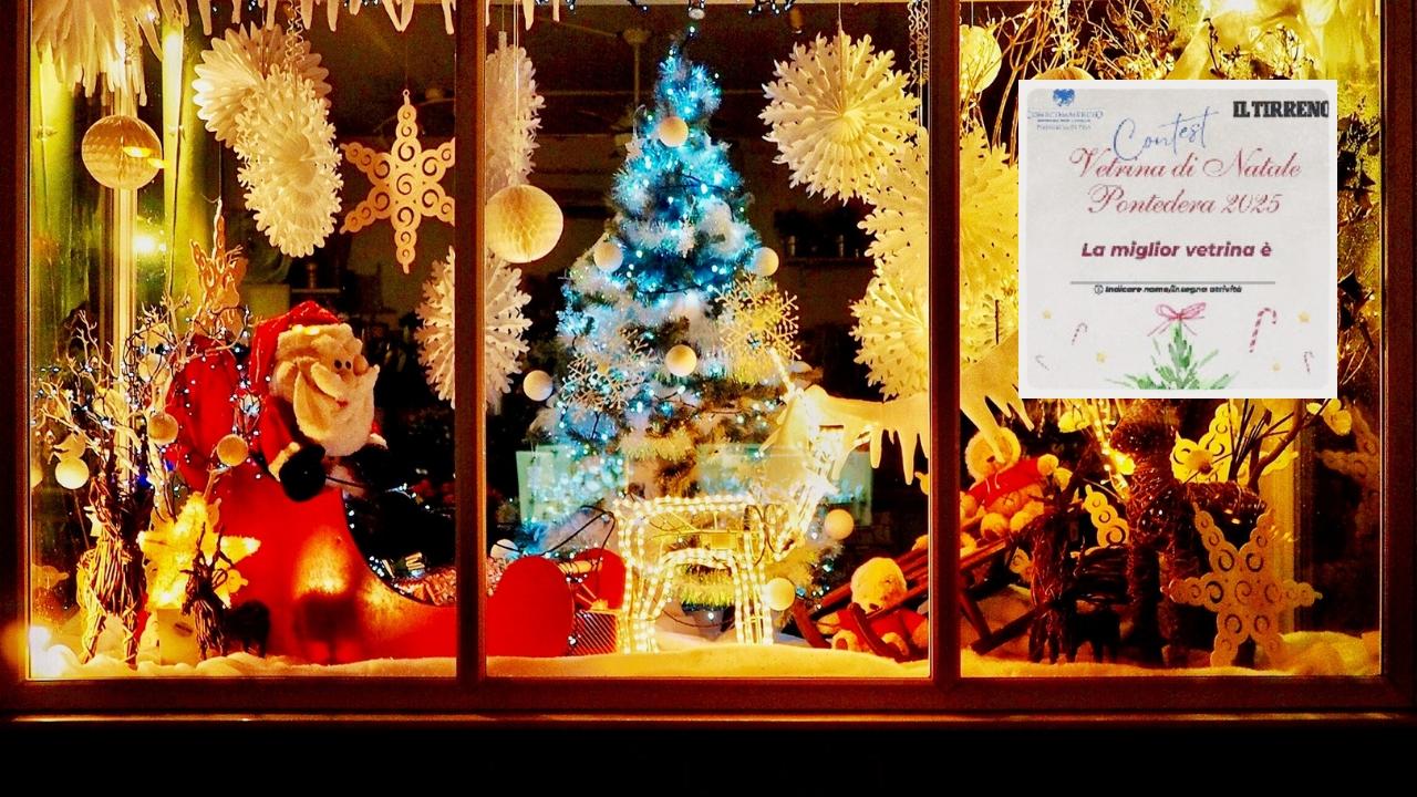 In alto a destra il tagliando per votare che si trova sull'edizione cartacea del Tirreno