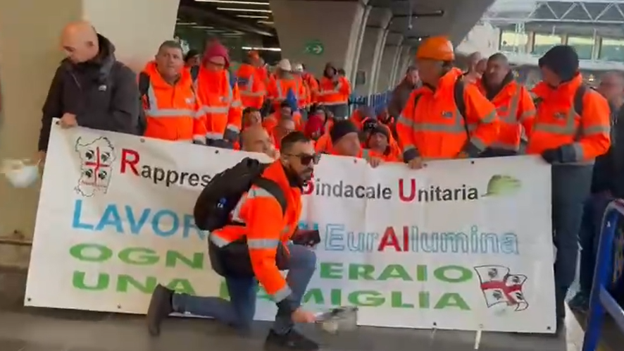 Euroallumina, scongiurata la chiusura: 9,6 milioni di euro per la ripartenza