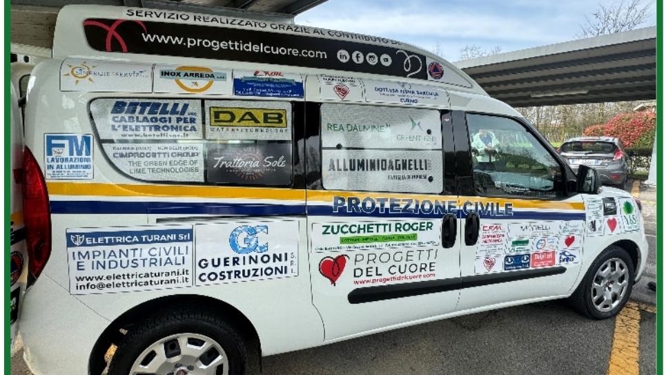 Ferrara, stop ai mezzi delle associazioni che circolano con pubblicità