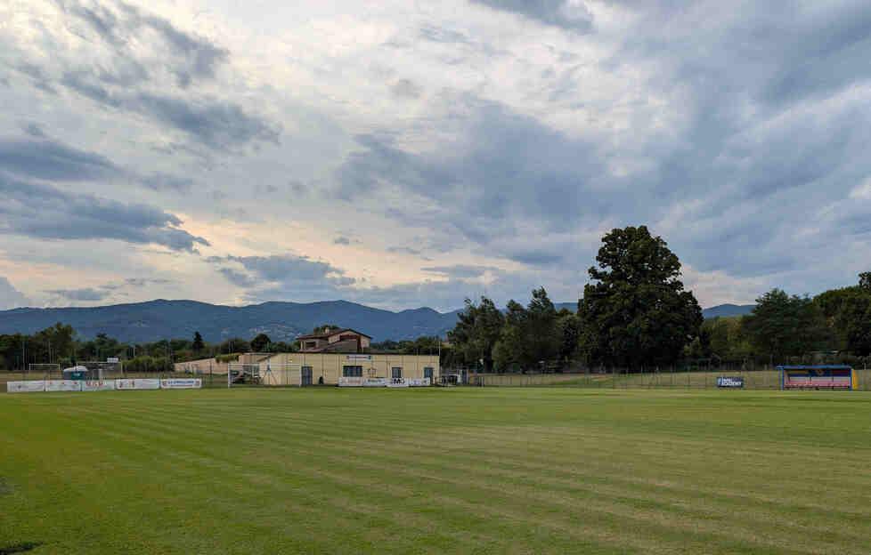 
	Il campo Edy Morandi tra i pochi a presentare un bel campo in erba naturale

