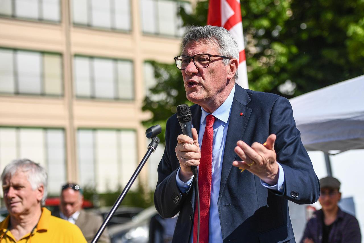 
	Maurizio Landini, segretario generale della Cgil

