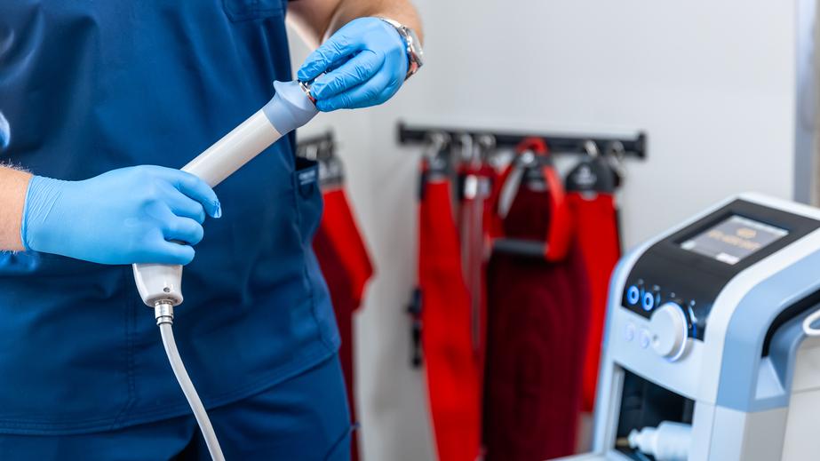 Un macchinario per la colonscopia (foto di repertorio)