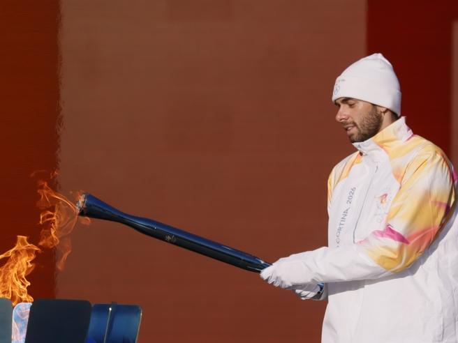 Prato, passa la Fiamma olimpica: chiusa via Frascati e occhio ai divieti di sosta