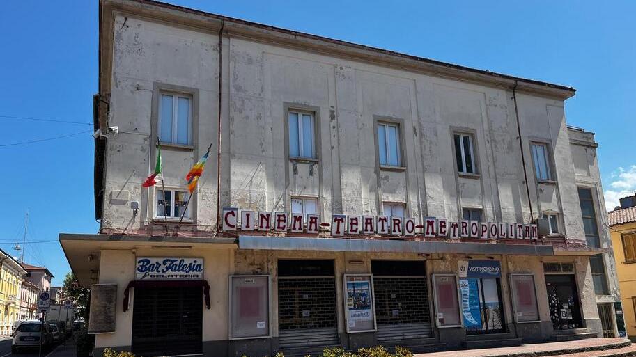 Il cinema-teatro Metropolitan di Piombino