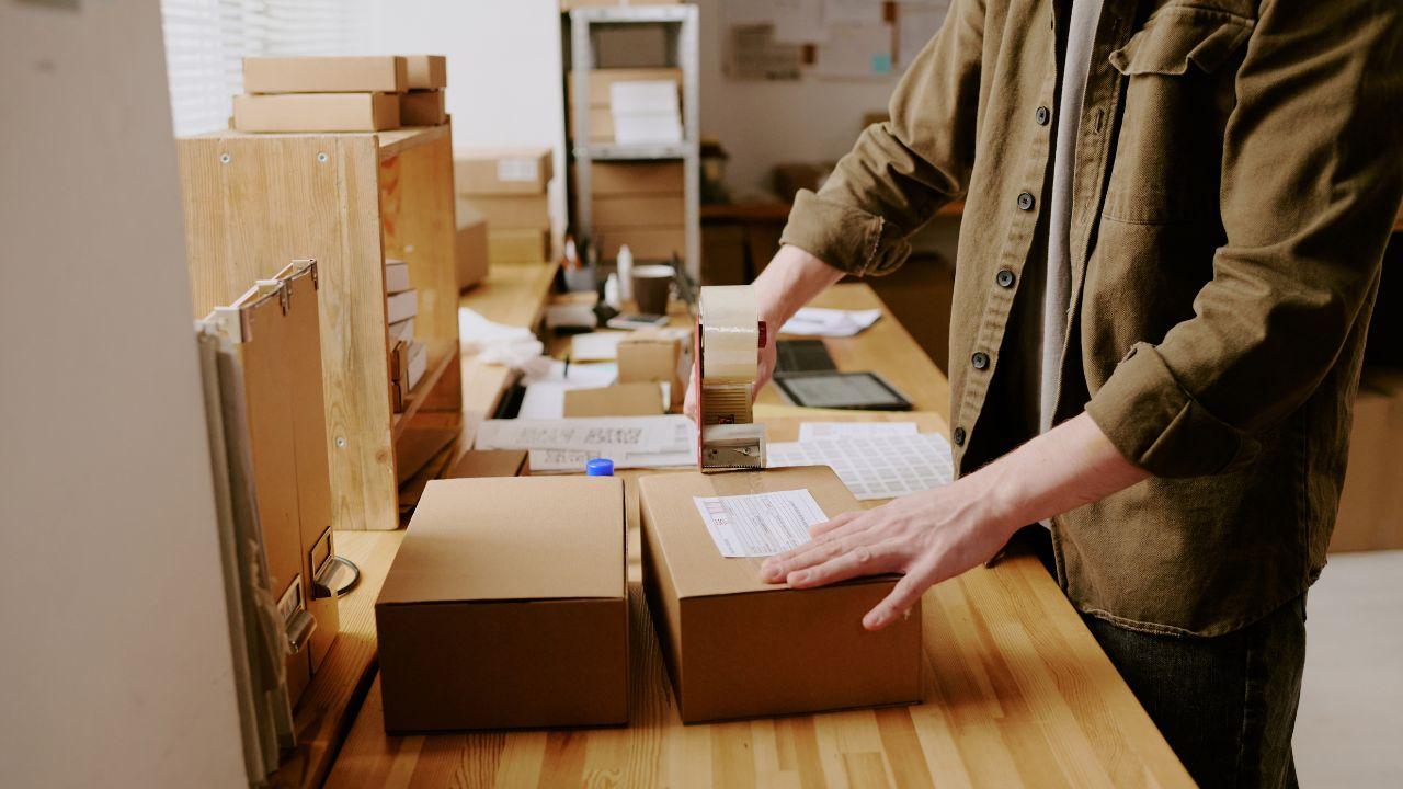 Verso una nuovaa tassa sui pacchi