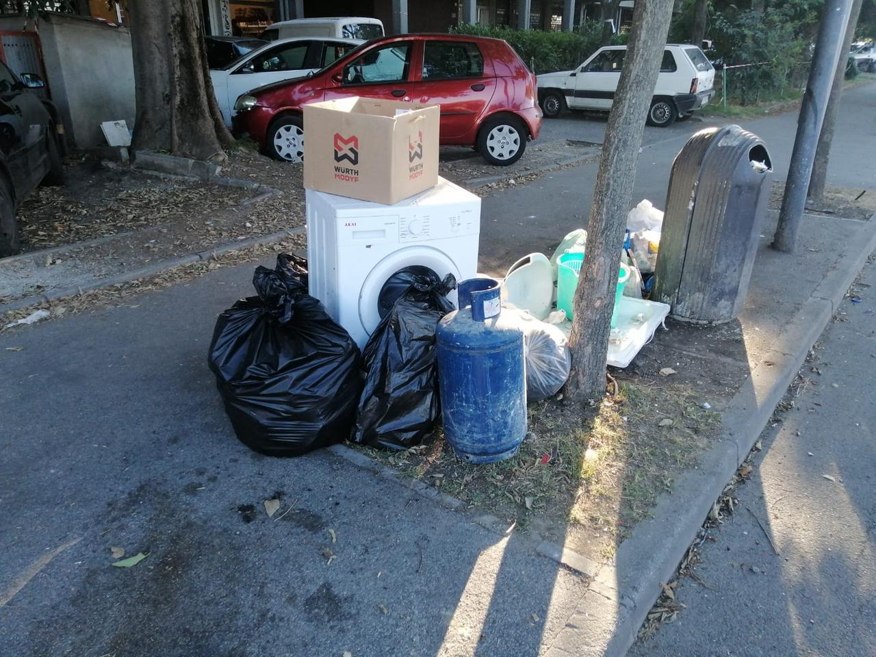 Reggio Emilia, il paradosso dei rifiuti: campioni in differenziata, ma record in produzione pro capite