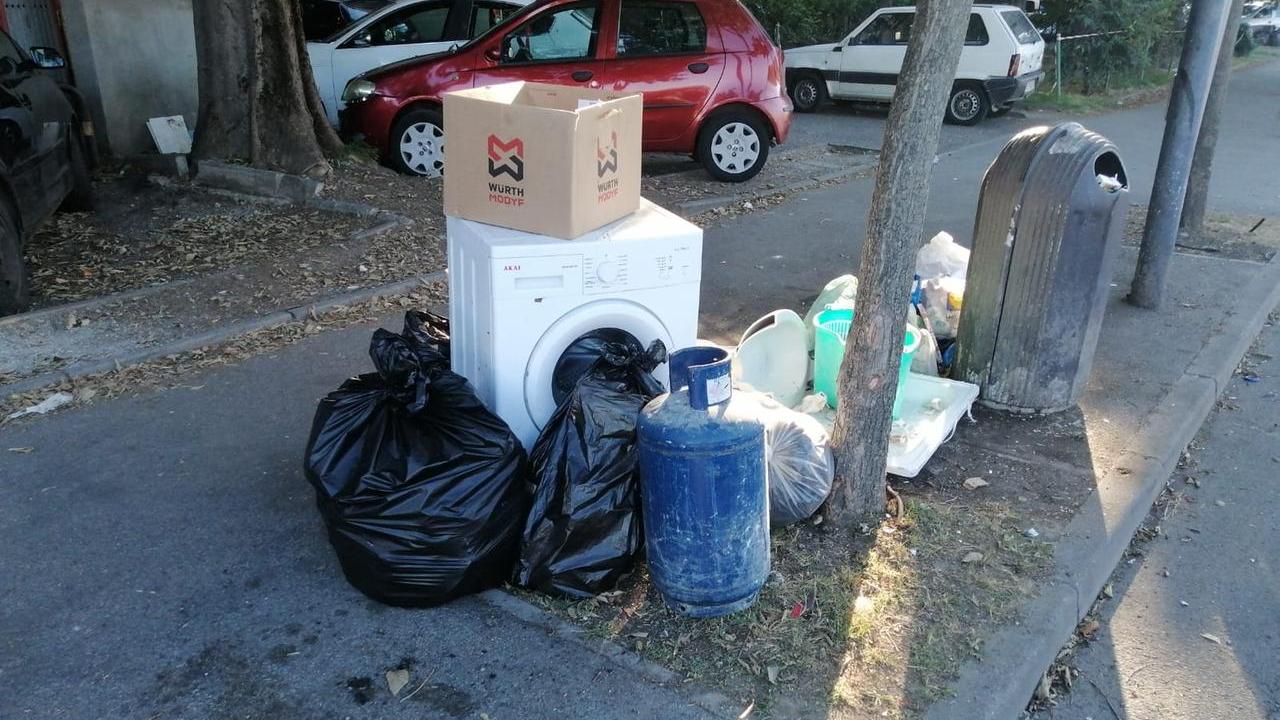 Reggio Emilia, il paradosso dei rifiuti: campioni in differenziata, ma record in produzione pro capite