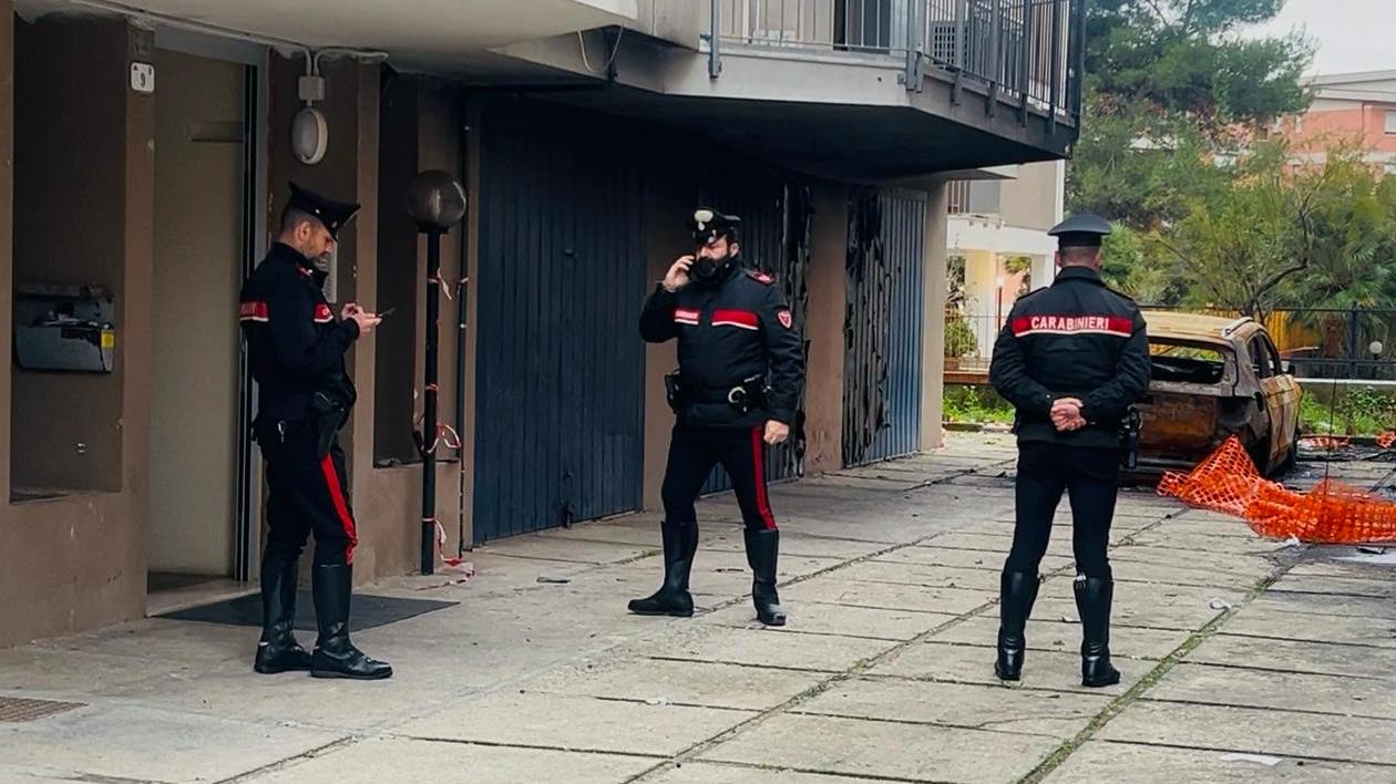 Sassari, roghi in largo Budapest: arrestato il 55enne sospettato degli incendi – LA RICOSTRUZIONE