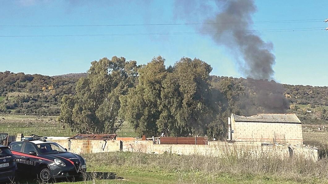 Incendio di materiali pericolosi: «Volevamo cacciare via i topi» – chi sono i tre arrestati