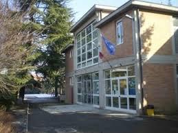 A scuola “Din don dan” senza il riferimento a Gesù. La Diocesi: «È un cortocircuito»