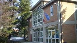 A scuola “Din don dan” senza il riferimento a Gesù. La Diocesi: «È un cortocircuito»