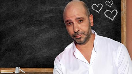 Dopo l’addio all’ex moglie crollano i conti della società di Checco Zalone