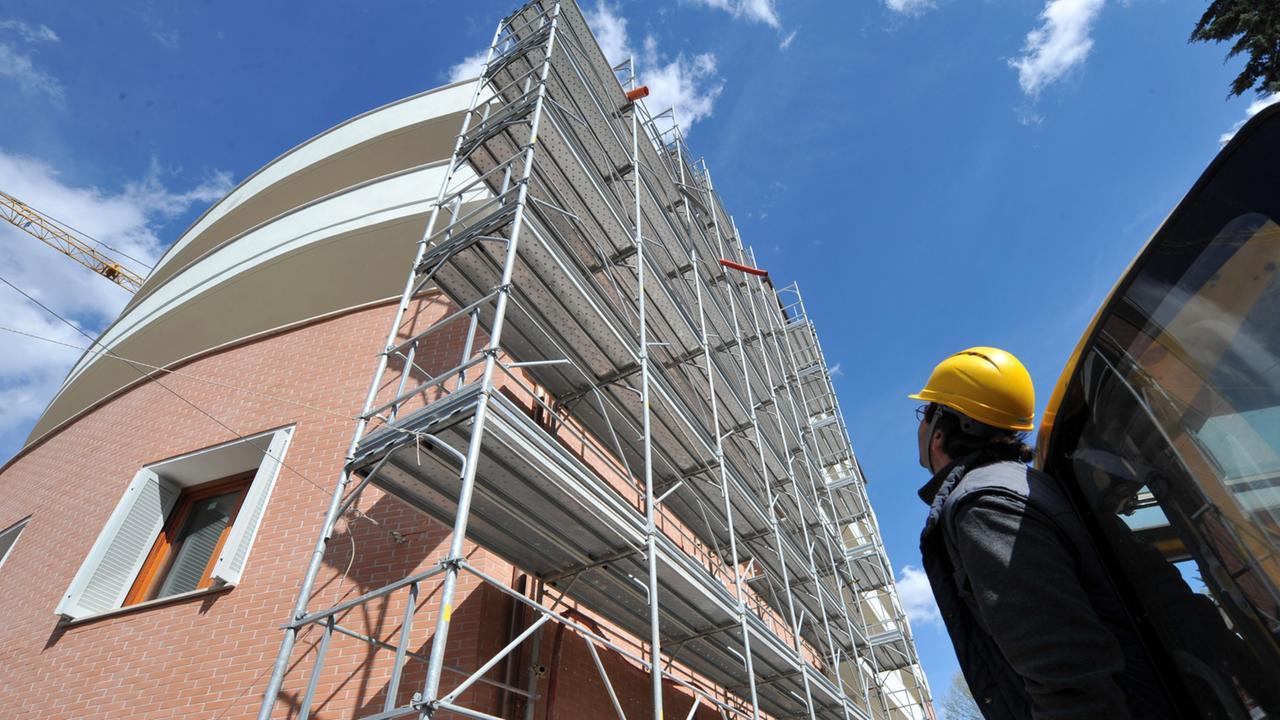 Bonus casa 2025, nuove regole sulle agevolazioni: come ottenere il 50% per lavori e condominio