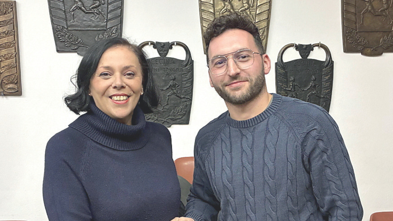 Barbara Giorgi col presidente uscente Domenico Giampà (Foto Falorni/Stick)