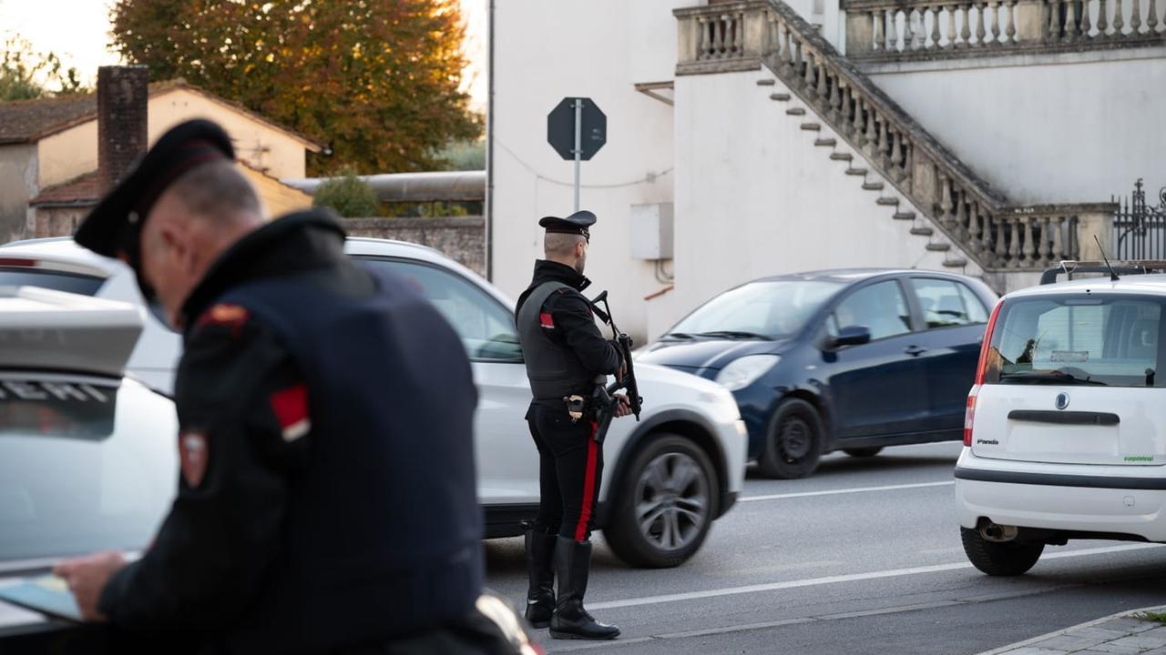 Lucca, tentato furto: quattro minorenni in manette