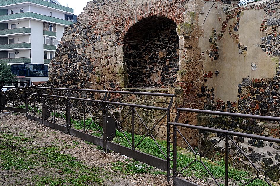 La Regione finanzia il recupero delle mura medievali