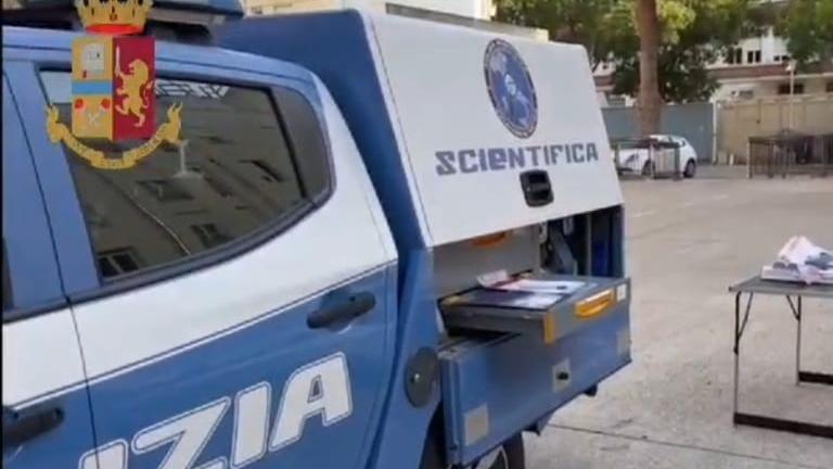 Ladri in azione nelle case dei giocatori del Cagliari Luvumbo ed Esposito