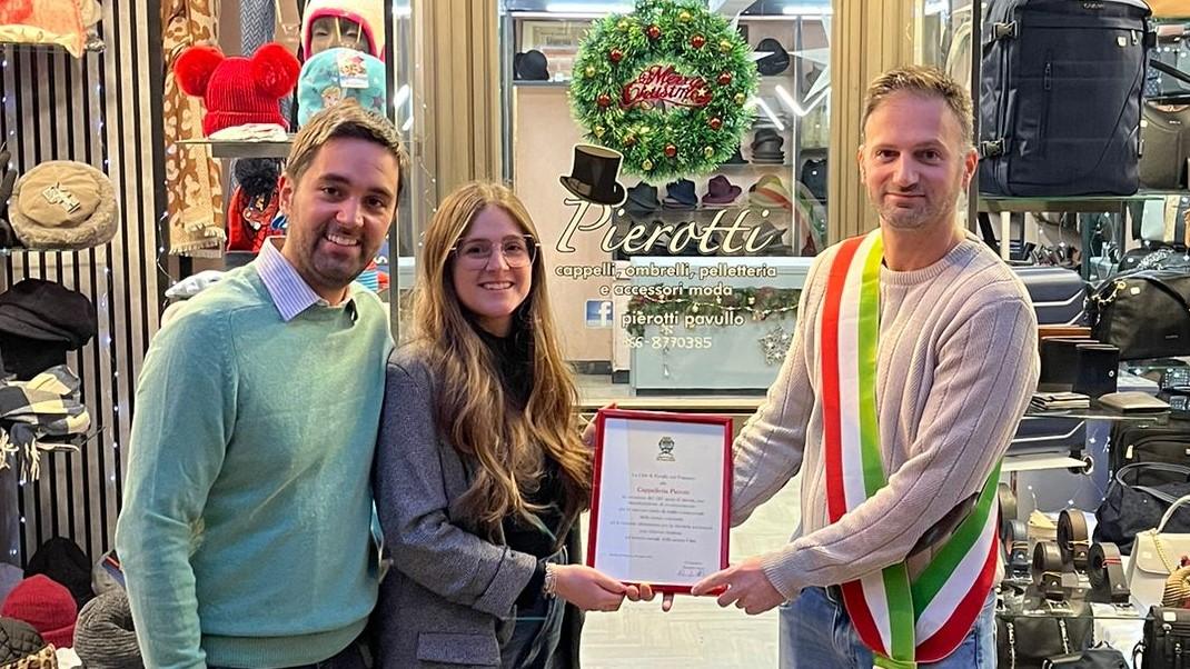 La Cappelleria Pierotti festeggia 125 anni: «Qui cinque generazioni»