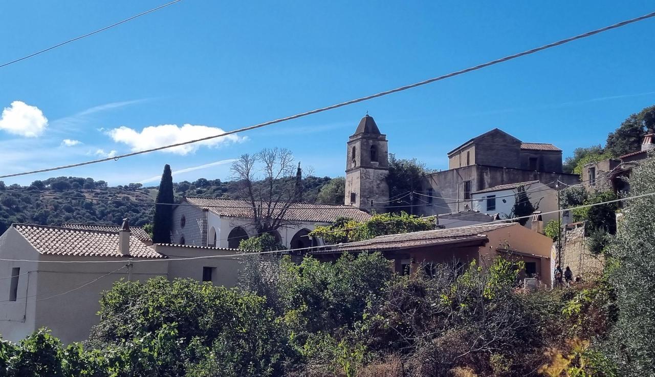 Furto in un cantiere, il disperato appello di un operaio: «Restituite il materiale o dovrò pagarlo di tasca»