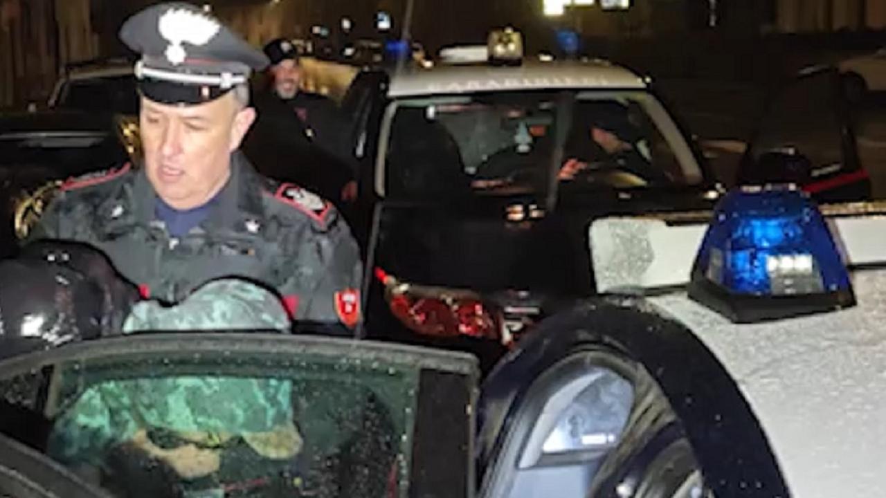 Uno degli arresti dei carabinieri