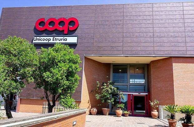 Unicoop Etruria, è il giorno della sciopero: «520 posti di lavoro a rischio» – Il presidio a Vignale